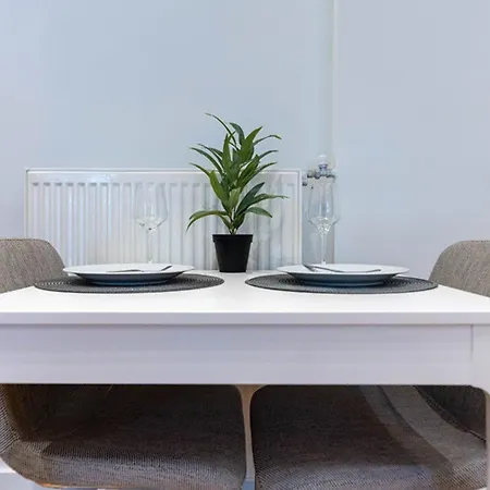 Elegant Flat 5 Walk To Metro Panormou-3